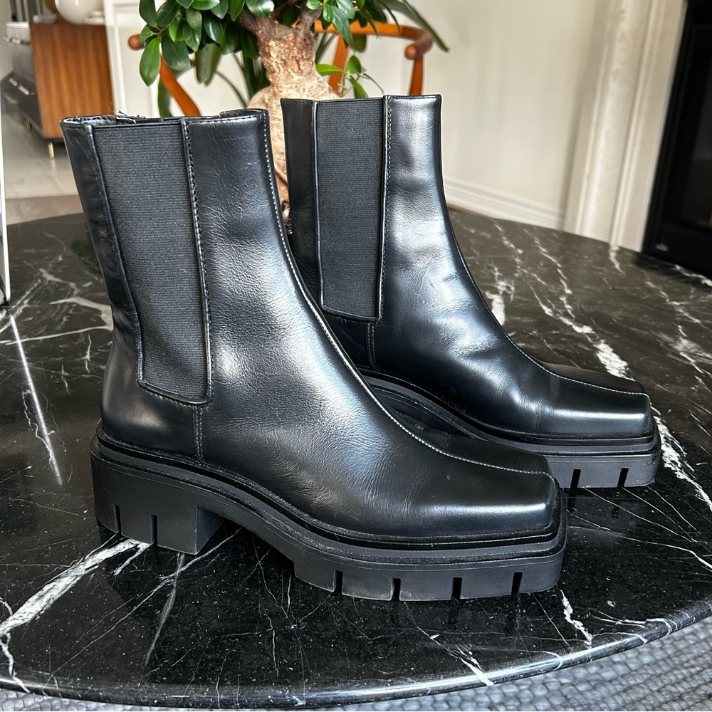 BNWOT Zara Leather Combat Ankle Boots